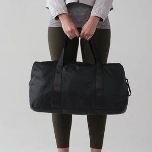 Lululemon Fast Track Weekender Duffel Bag